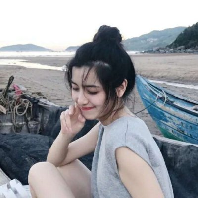 高清清新的丸子头可爱女生头像图片(精选24张)